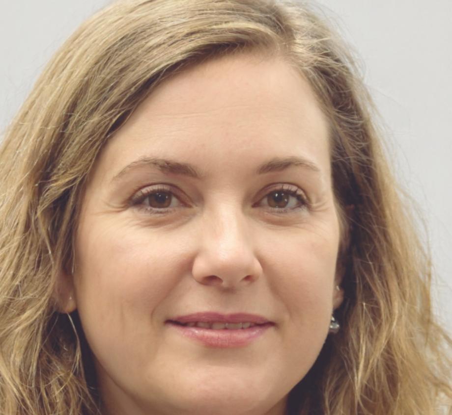 Portrait professionnel de Sarah Dubois, directrice pédagogique